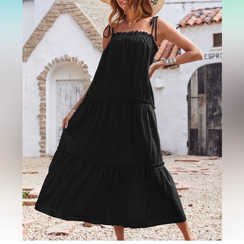 Black Sleeveless Spaghetti Strap Tiered Maxi Dress